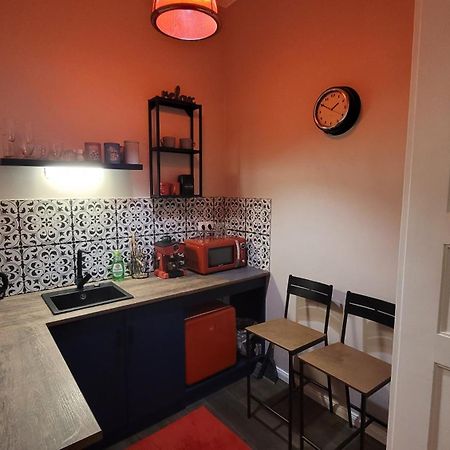 Glamour Apartman Gyula Extérieur photo