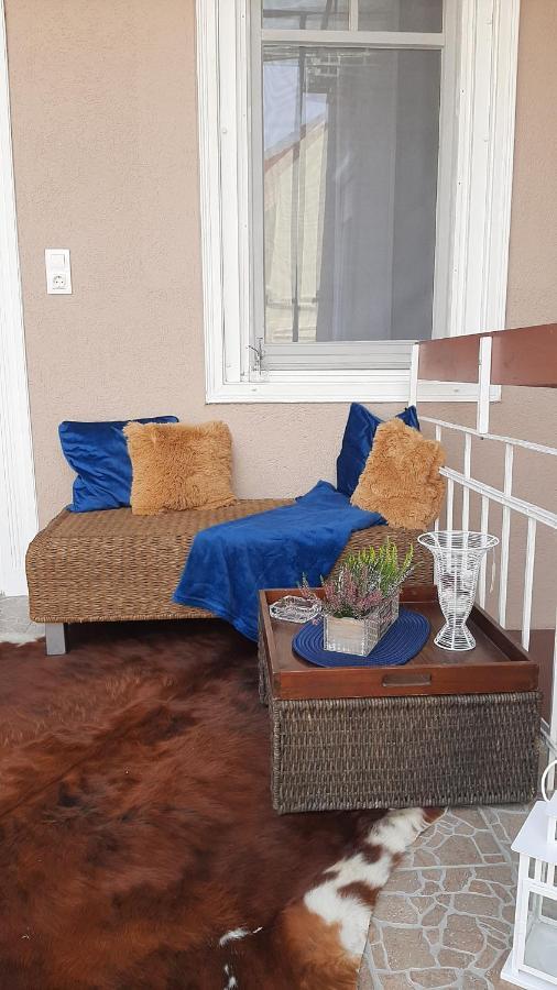 Glamour Apartman Gyula Extérieur photo