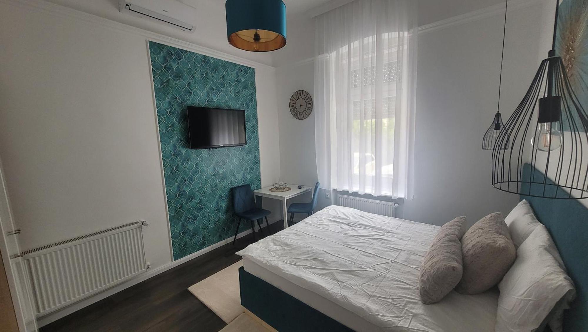 Glamour Apartman Gyula Extérieur photo