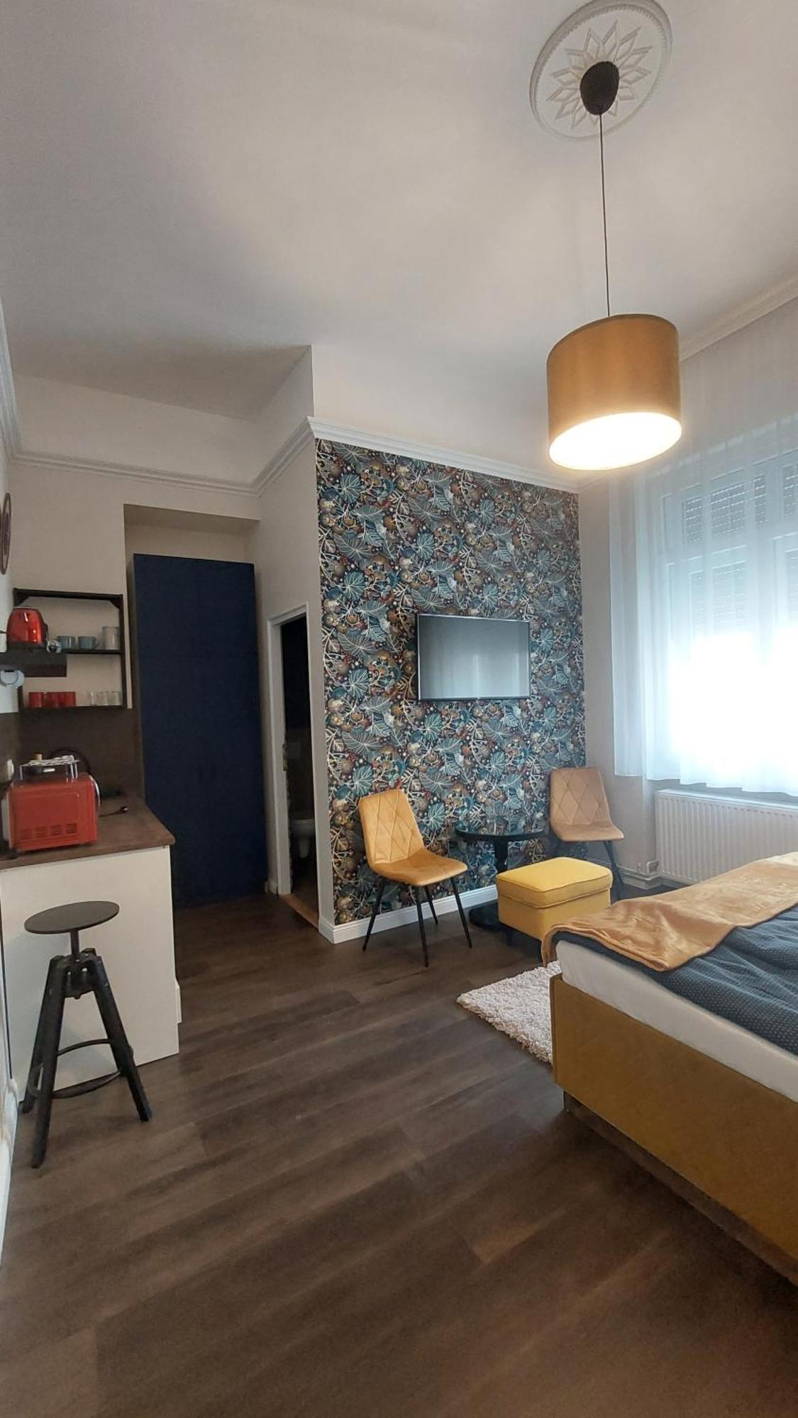 Glamour Apartman Gyula Extérieur photo