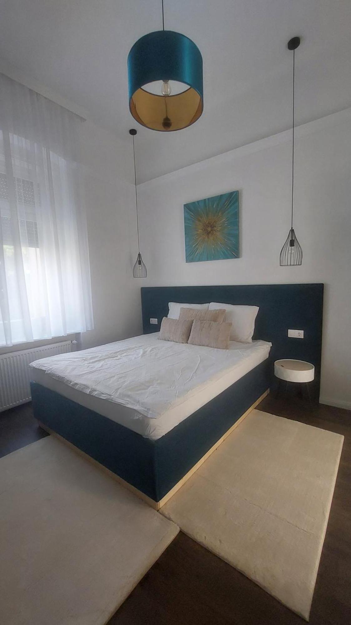Glamour Apartman Gyula Extérieur photo
